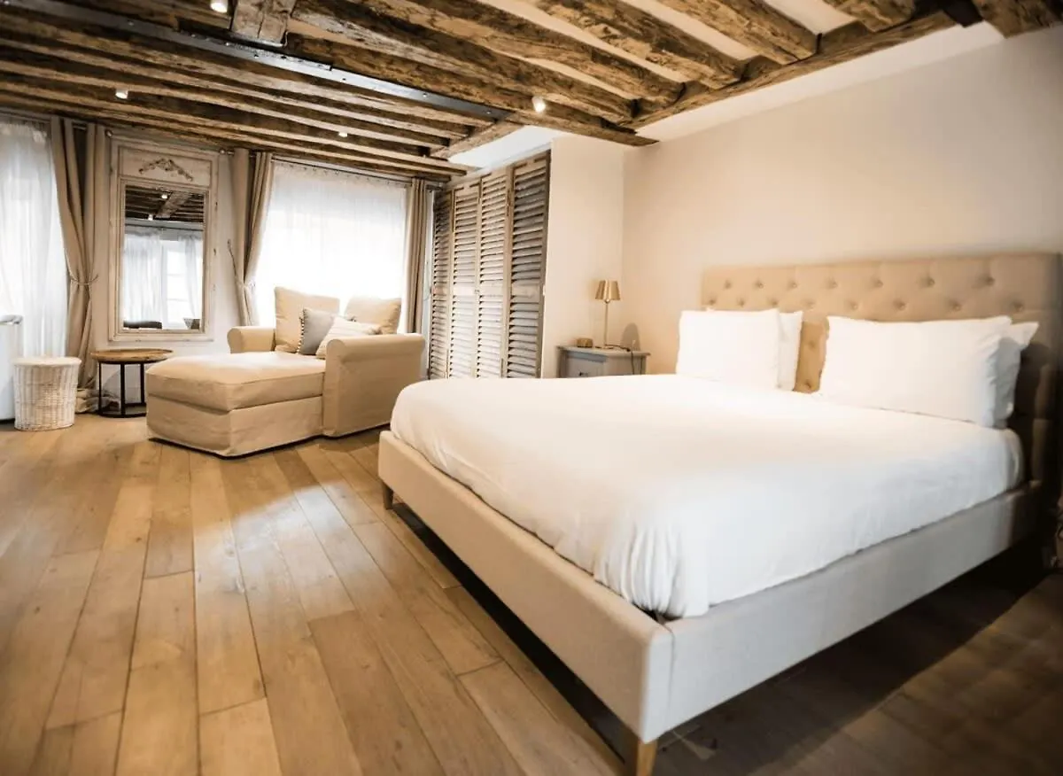 Classy Bourgeois - Chic 2 Bedroom Apt In Le Marais Παρίσι Γαλλία