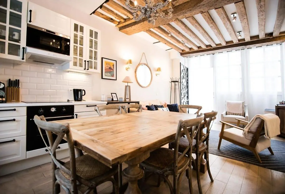 Apartman Classy Bourgeois - Chic 2 Bedroom Apt In Le Marais Párizs